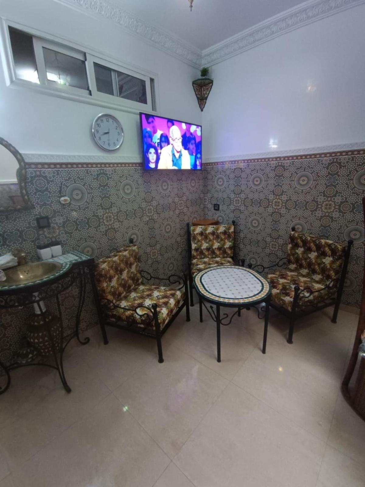 Riad A Marrakech Dans La Residence Touristique Al Qaria Assiyahia มาร์ราเกช ภายนอก รูปภาพ